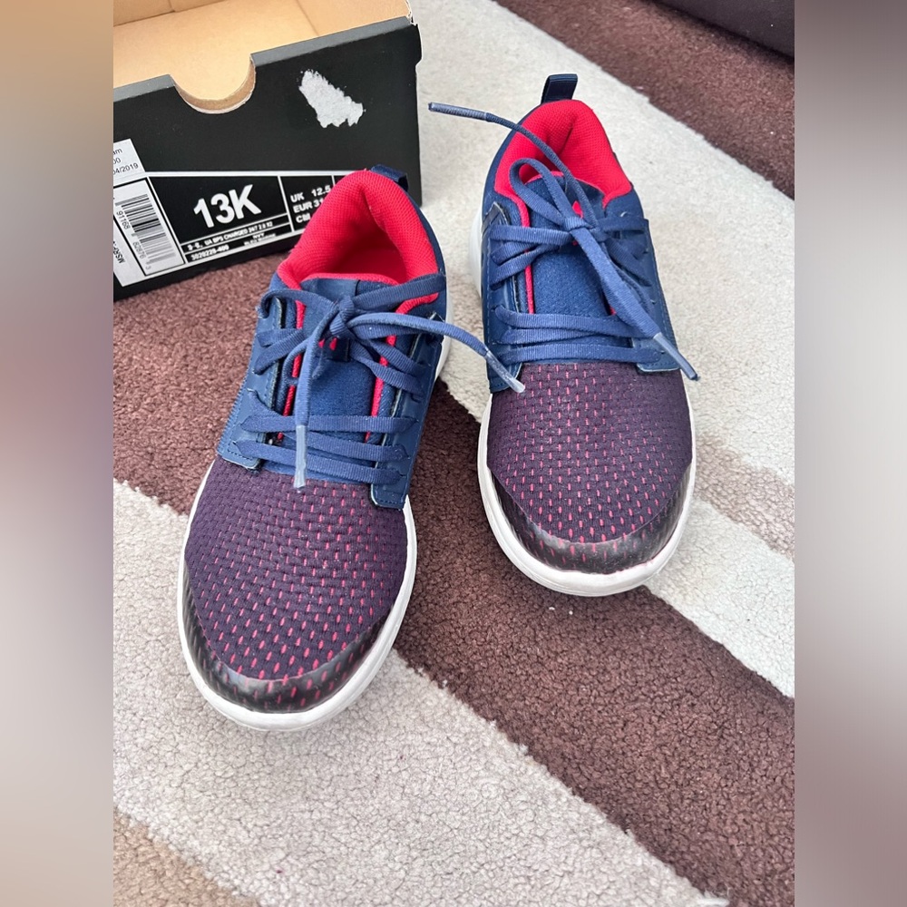 Under Armour Kids BPS Charged Navy Bleu Blue Marine Shoes
